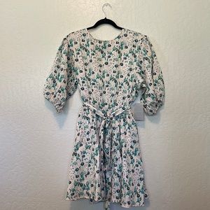 NWT MELLÓDAY Fit & Flare Puffy Sleeves Open Back Short Dress Size XL